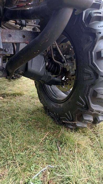 Vând atv cf moto 625i