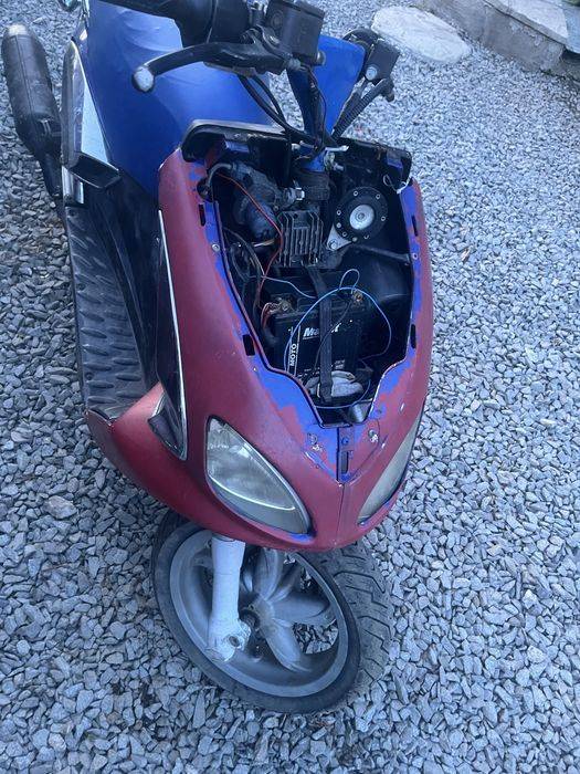 SCHIMB CU UN ATV 125 , scuter bentley 125cc 4 t racire pe apa