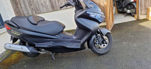 Suzuki Burgman 125 km12000