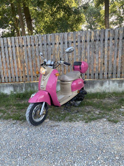 Scuter 49cc cu acte.