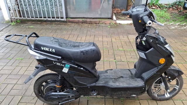 Scuter electric Volta aproape nou