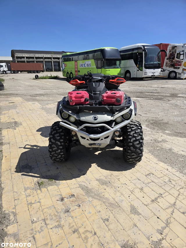 Can-Am Outlander