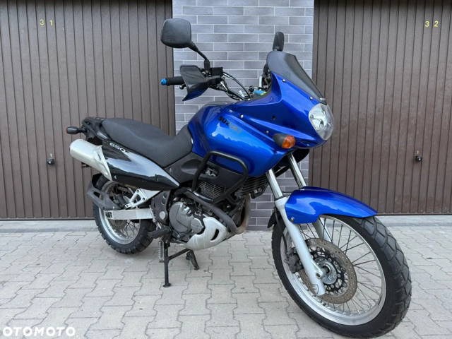 Suzuki XF