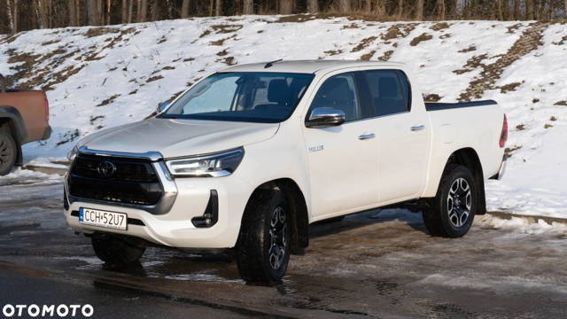 Toyota Hilux 2.4 D-4D Double Cab SR5 4x4