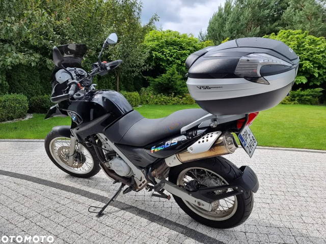 BMW F