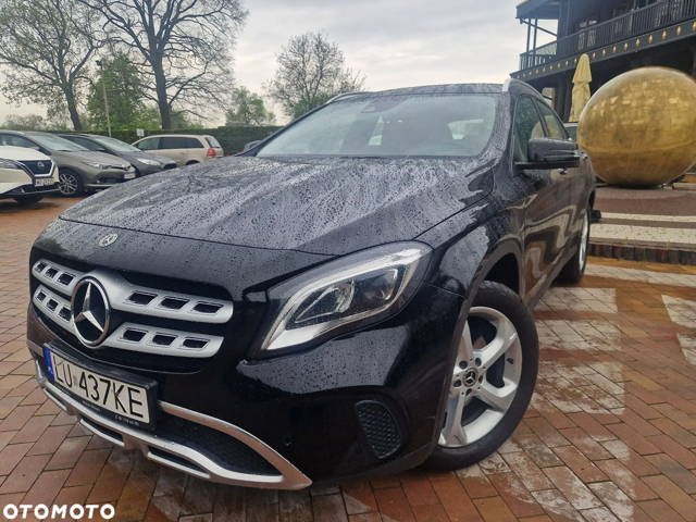 Mercedes-Benz GLA 220 4-Matic Urban