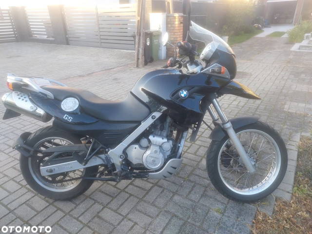 BMW F