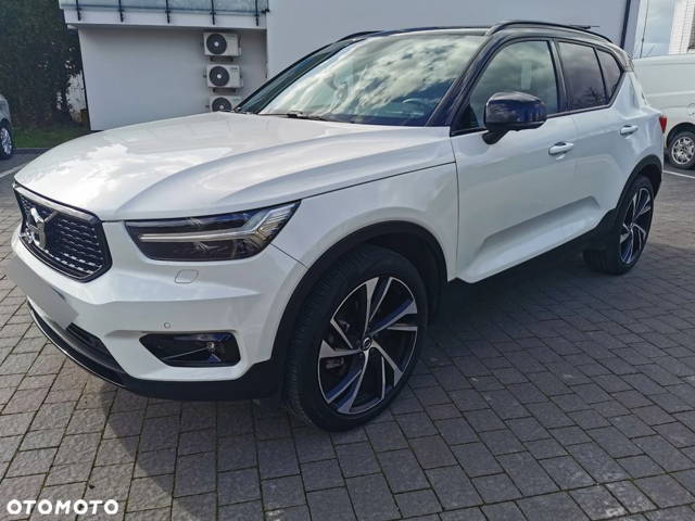 Volvo XC 40 T5 AWD R-Design