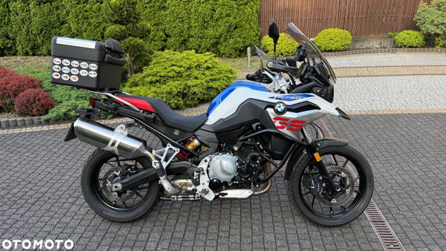 BMW F