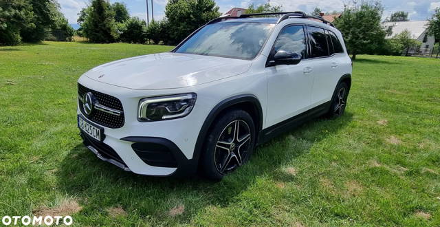 Mercedes-Benz GLB 250 4-Matic 8G-DCT