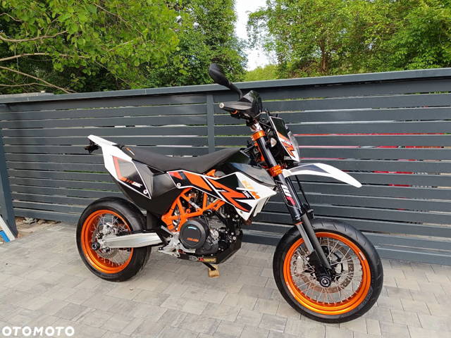 KTM SMC