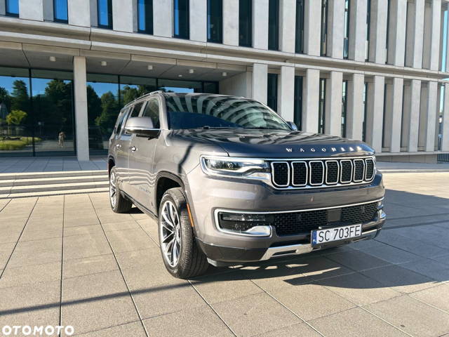 Jeep Wagoneer