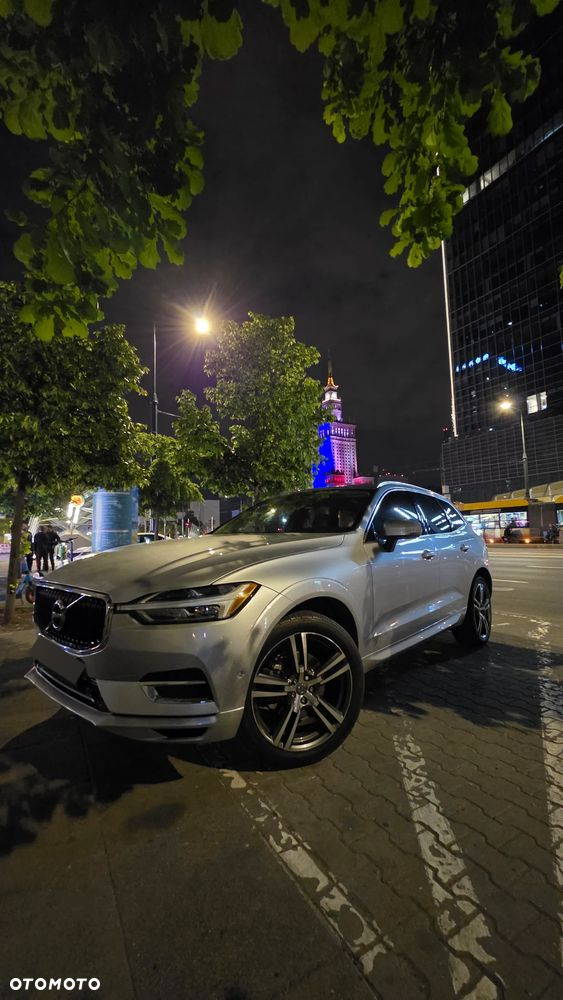Volvo XC 60 T5 AWD Momentum Pro