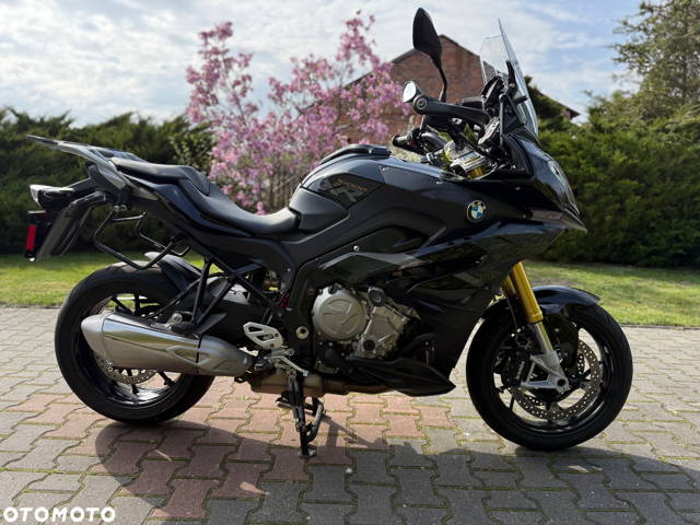 BMW XR