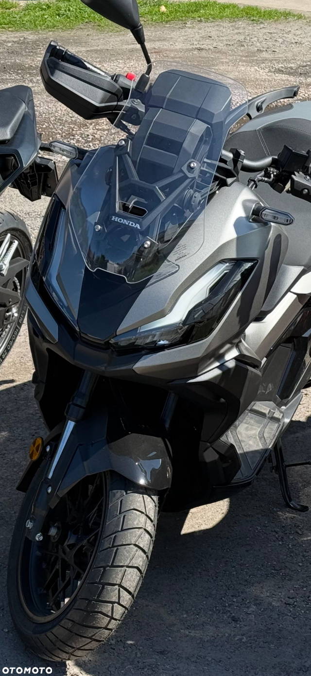 Honda ADV350