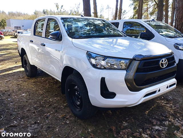 Toyota Hilux 2.4 D-4D Double Cab DLX 4x4