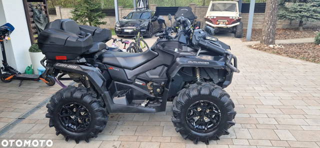 Can-Am Outlander