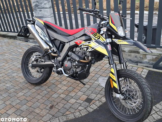 Aprilia SX