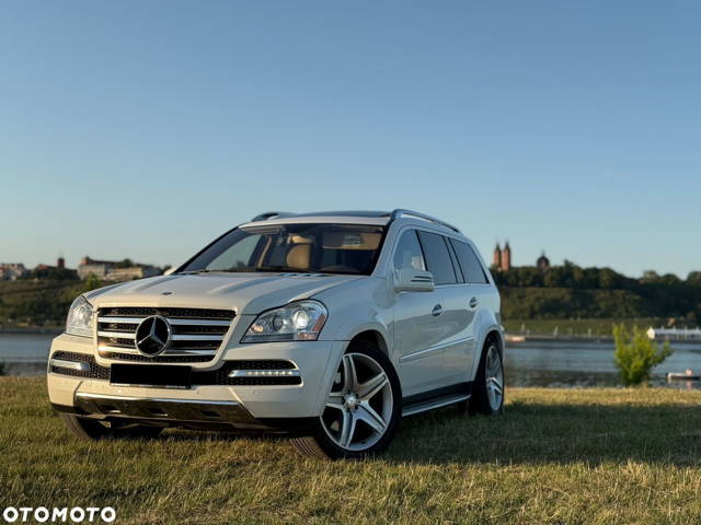 Mercedes-Benz GL 500 4Matic 7G-TRONIC
