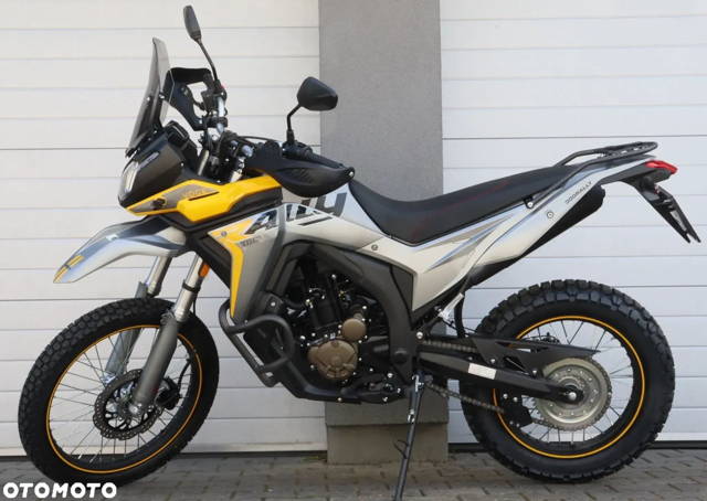 VOGE 300GY RALLY