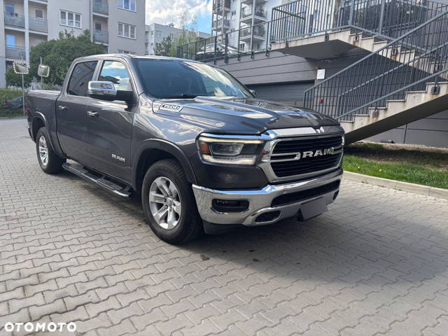RAM 1500 5.7 eTorque Crew Cab Longbed Laramie Chrome