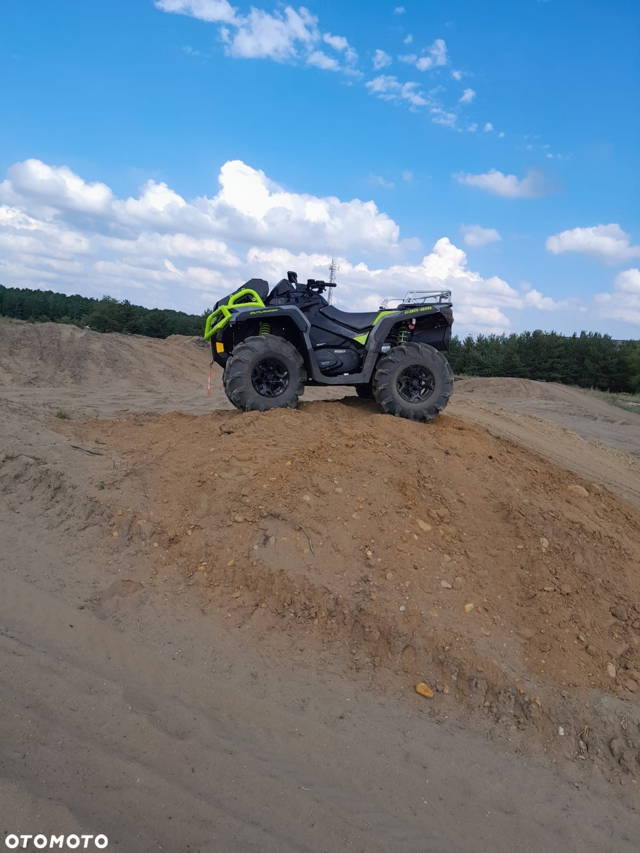 Can-Am Outlander
