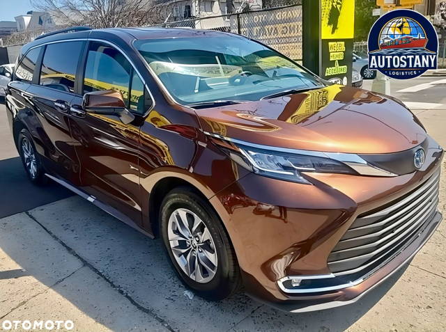 Toyota Sienna