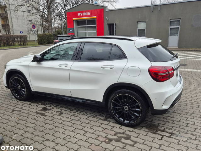 Mercedes-Benz GLA 250 4-Matic AMG Line