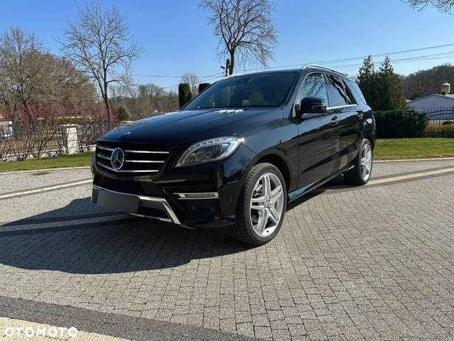Mercedes-Benz ML 350 BlueTEC 4MATIC 7G-TRONIC Edition 1