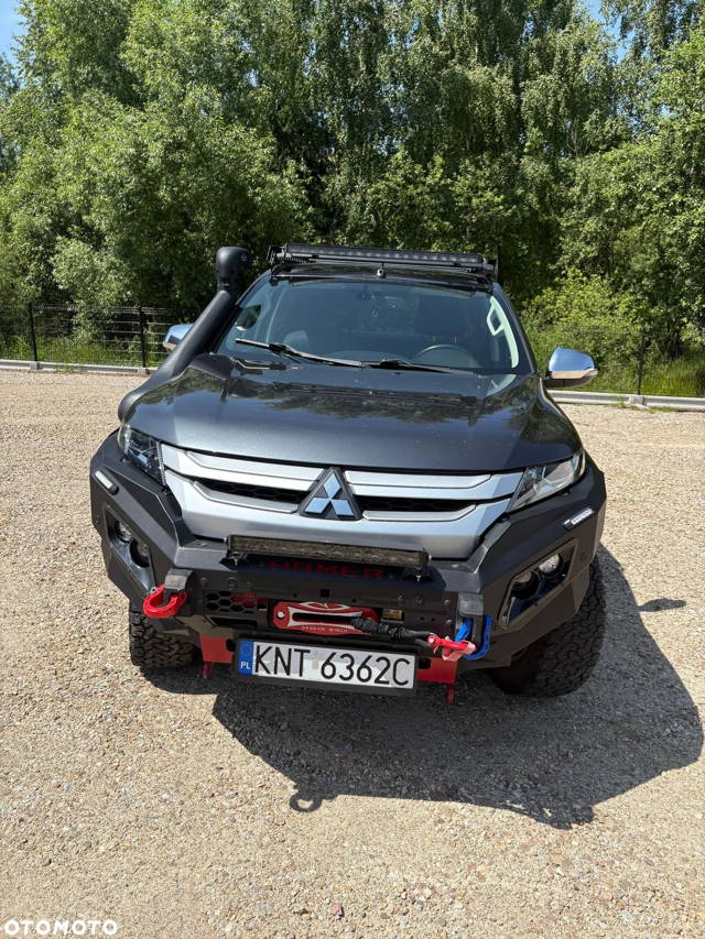 Mitsubishi L200