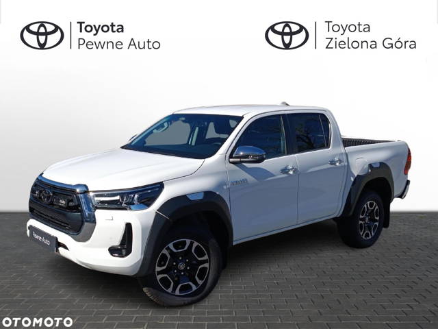 Toyota Hilux 2.8 D-4D Double Cab SR5 4x4