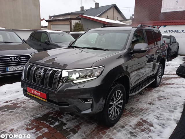 Toyota Land Cruiser LC 2.8 D-4D Invincible