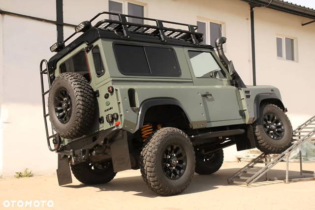 Land Rover Defender 90 2.4 TD4 SE