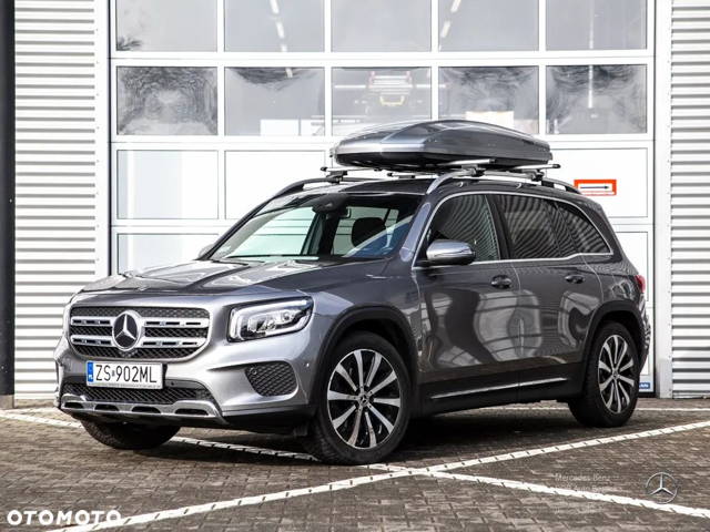 Mercedes-Benz GLB 250 4-Matic Progressive 8G-DCT