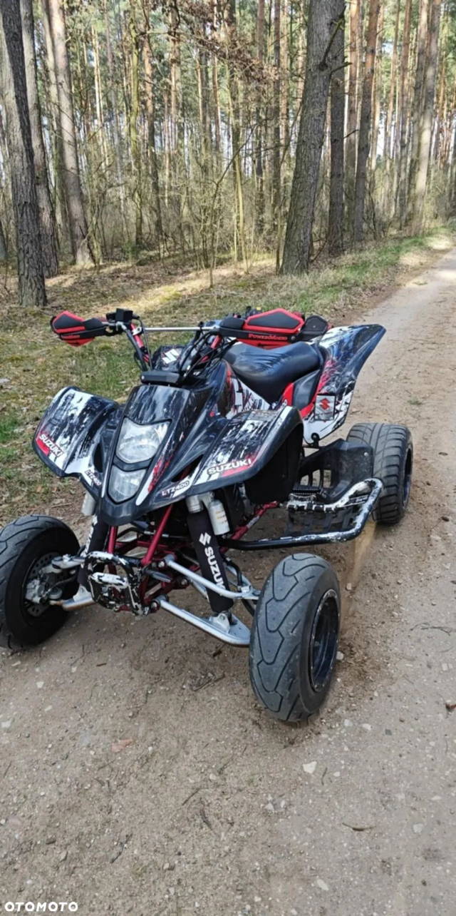 Suzuki Inny
