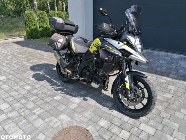 Suzuki V-STROM