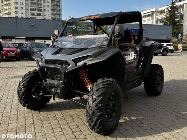 Polaris RZR