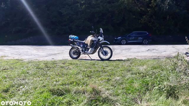 Honda XRV