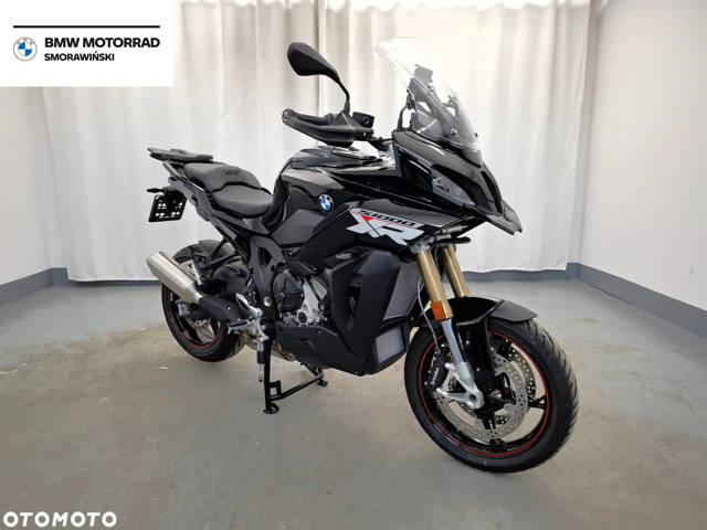 BMW S