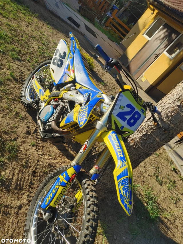 Suzuki RM-Z