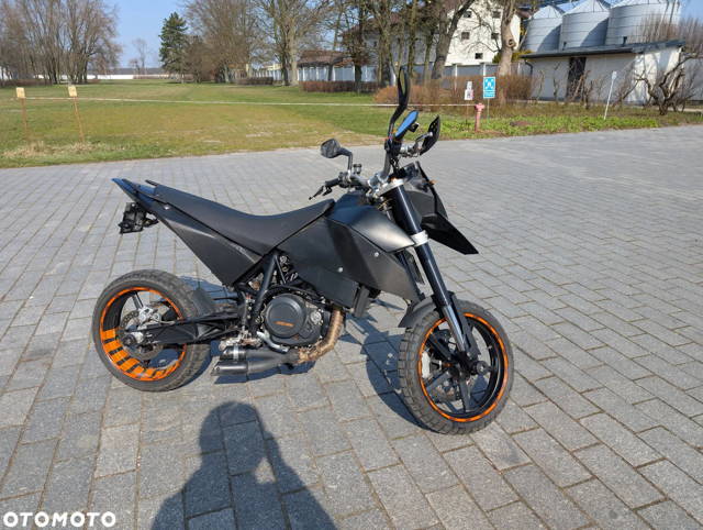 KTM SMC