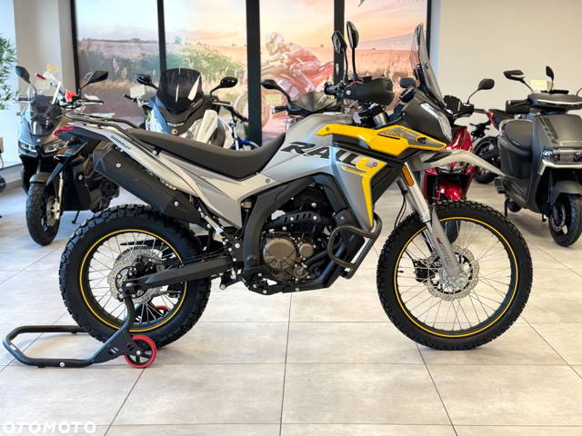 VOGE 300GY RALLY