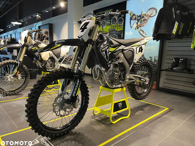 Triumph Inny