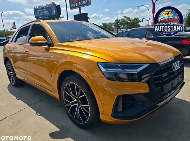 Audi Q8 55 TFSI quattro tiptronic