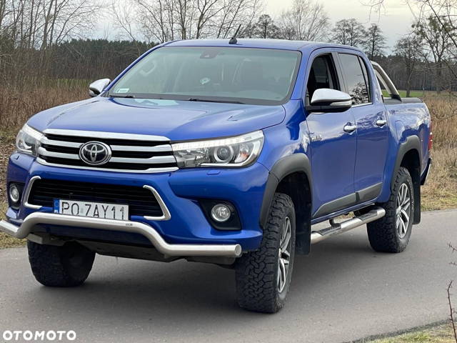 Toyota Hilux 2.4 D-4D Double Cab SR5 4x4