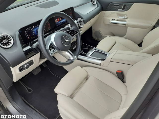 Mercedes-Benz GLA 200 d 4-Matic 8G-DCT