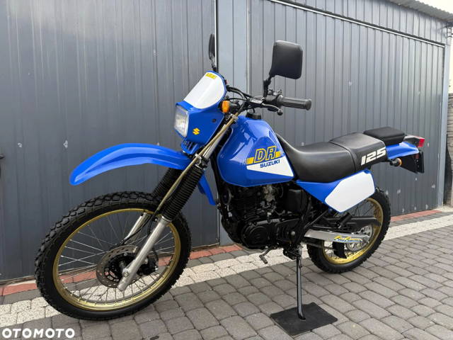 Suzuki DR