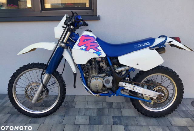 Suzuki DR