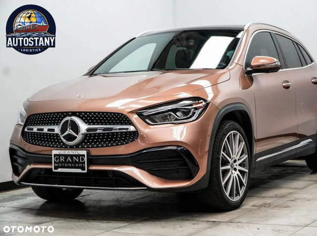 Mercedes-Benz GLA 250 8G-DCT AMG Line