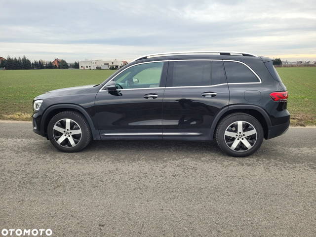Mercedes-Benz GLB 250 4-Matic 8G-DCT